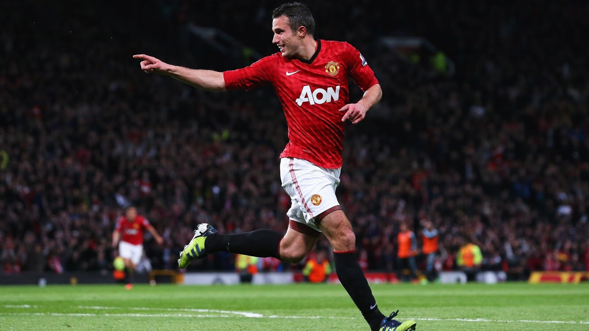 东决关键战之夜，克莱攻防两端统治，当沉默的火焰点燃命运