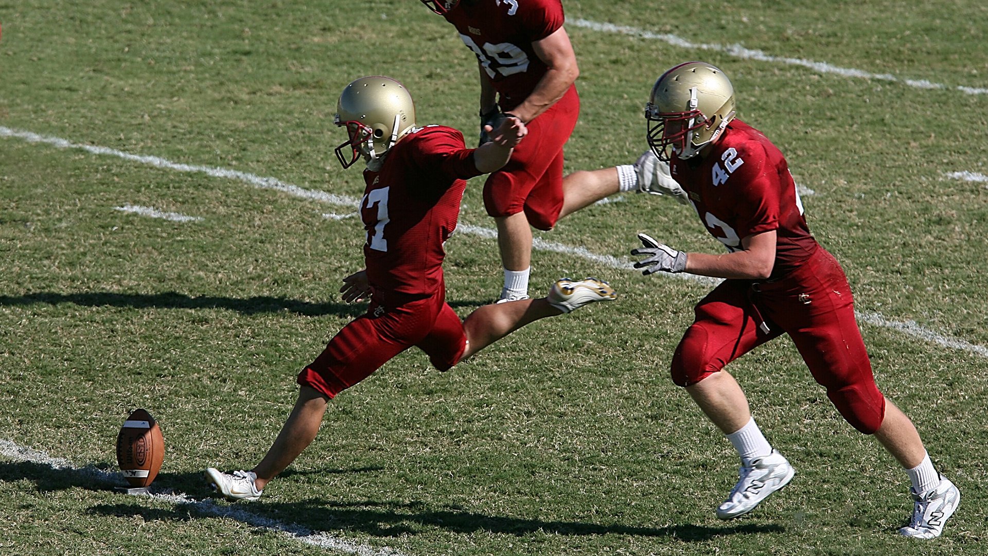 弗拉霍维奇，撕裂荷兰防线的巴尔干风暴