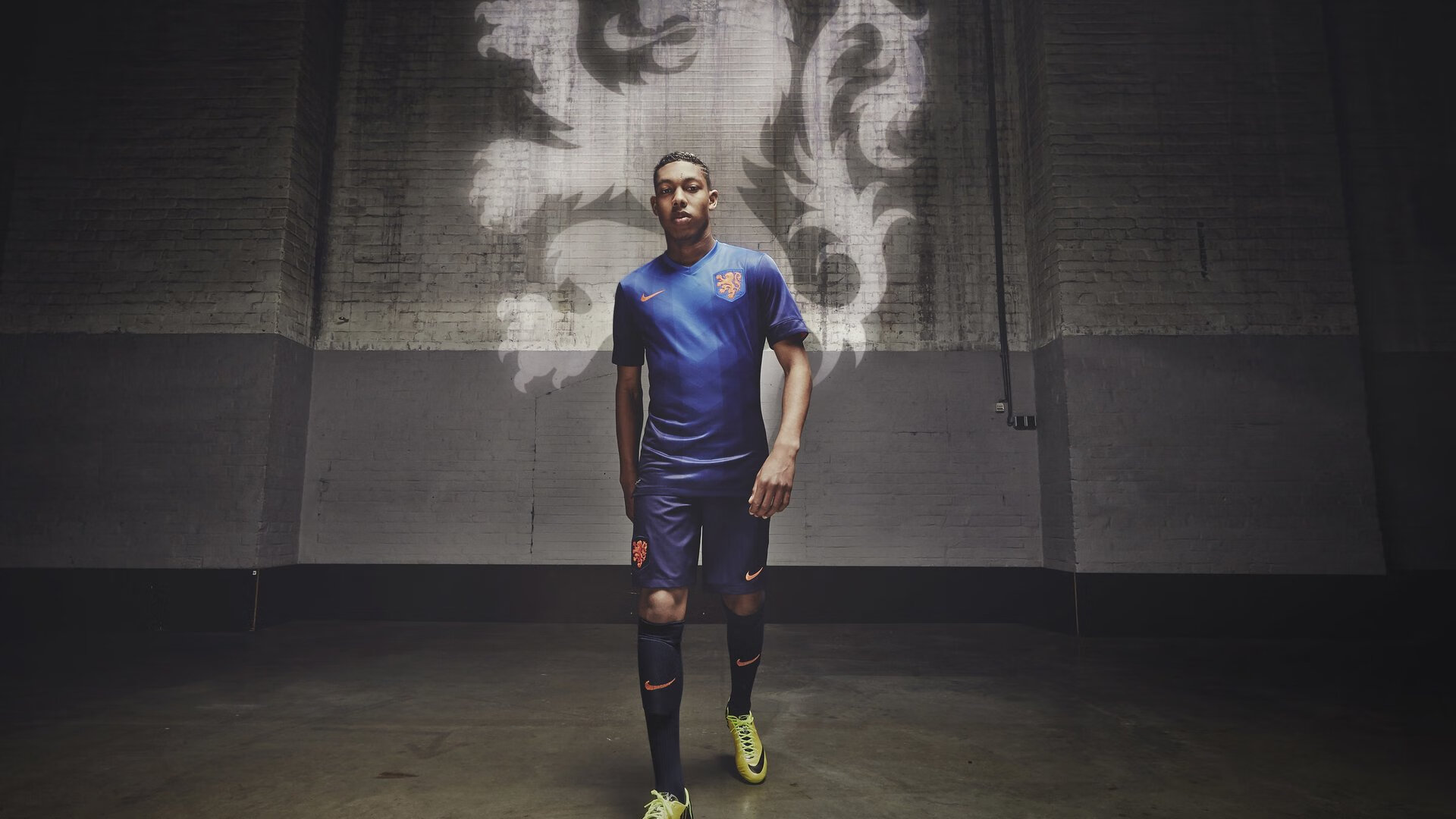 阿什拉夫主宰比赛走向,亚特兰大火力压制加纳,非洲足球的权力转移与战术革命