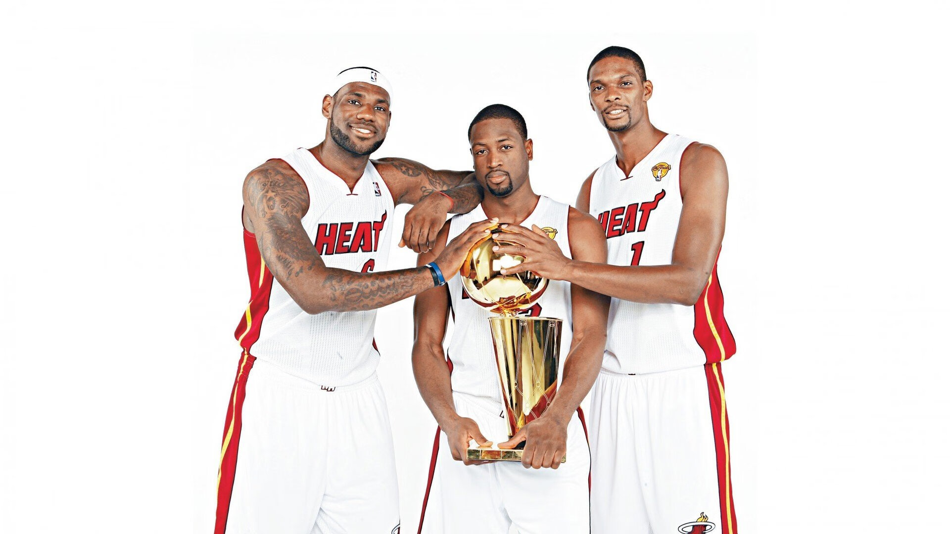 姆巴佩爆发撕裂防线，比利亚雷亚尔粉碎拉齐奥的欧战梦